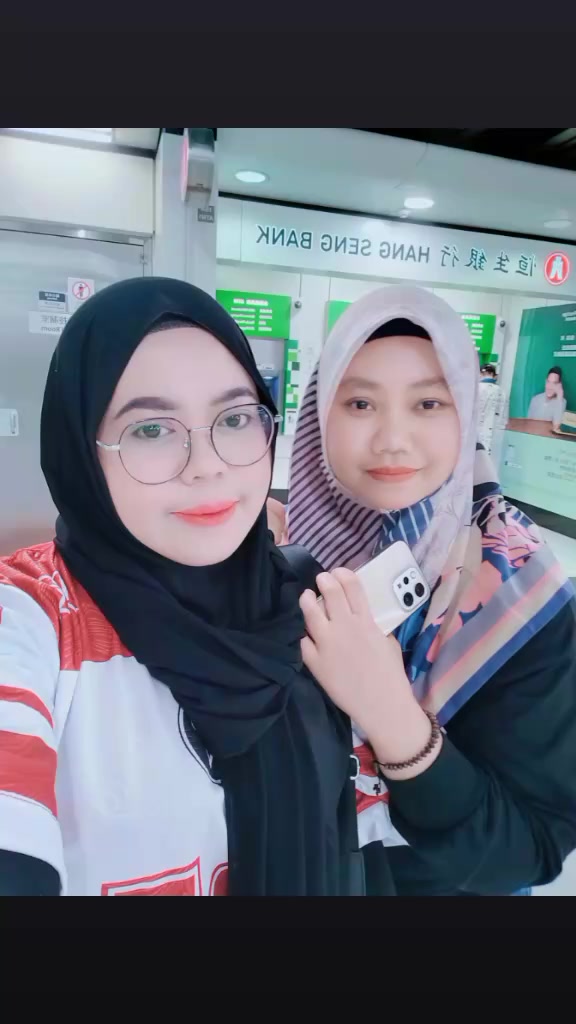 @Elly Arta Mevia 🇭🇰