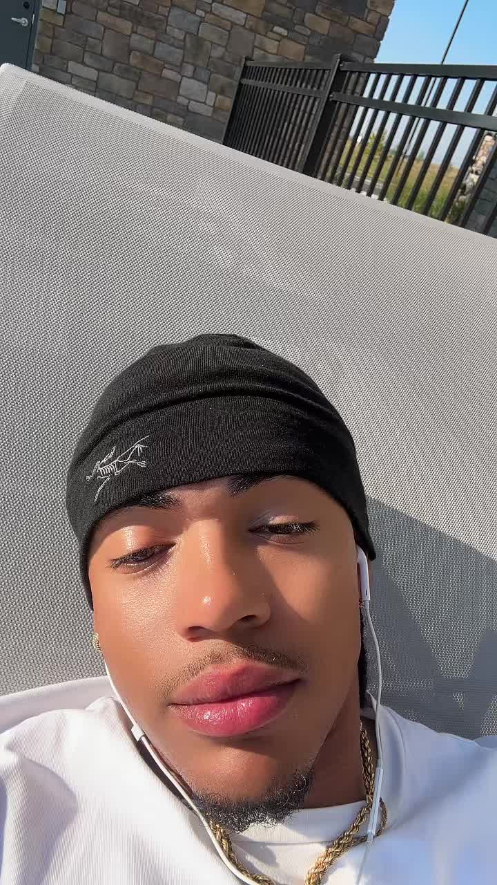 @Mr. Charismatic