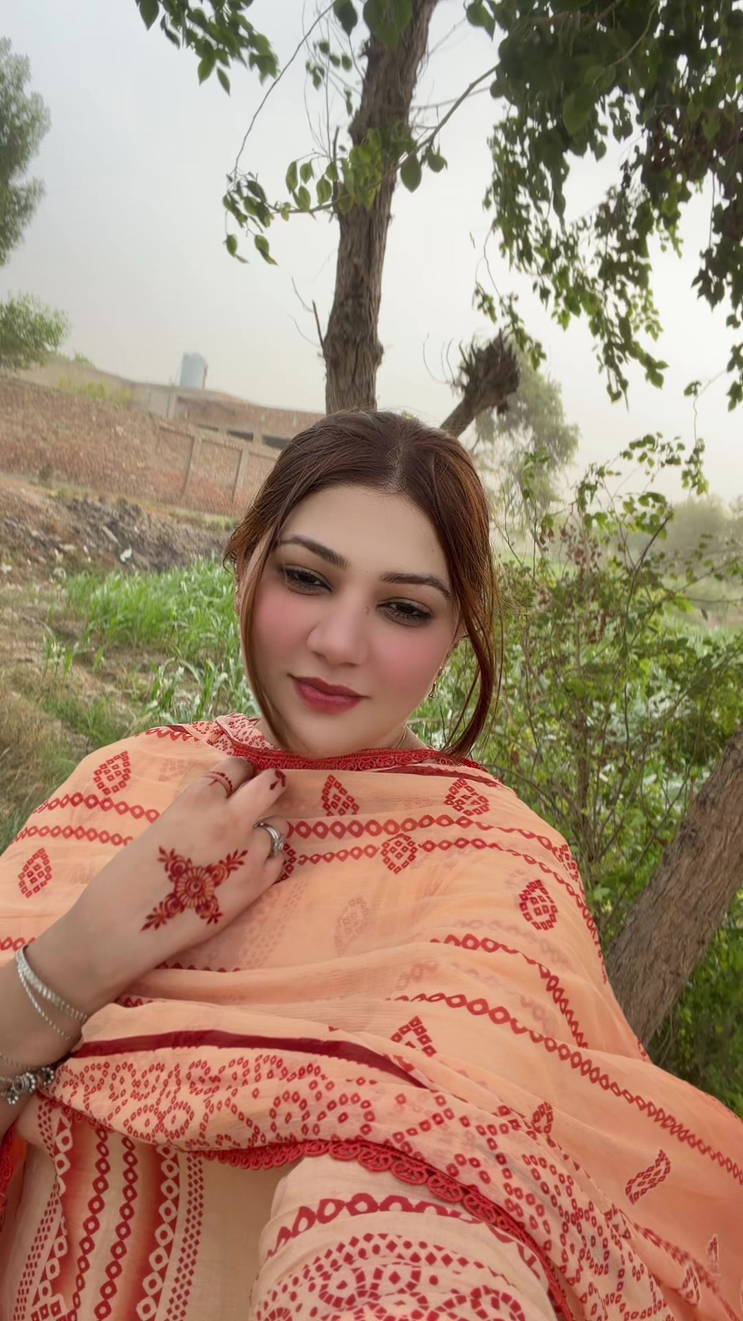 @عاشی&ensp;عظیم🦋