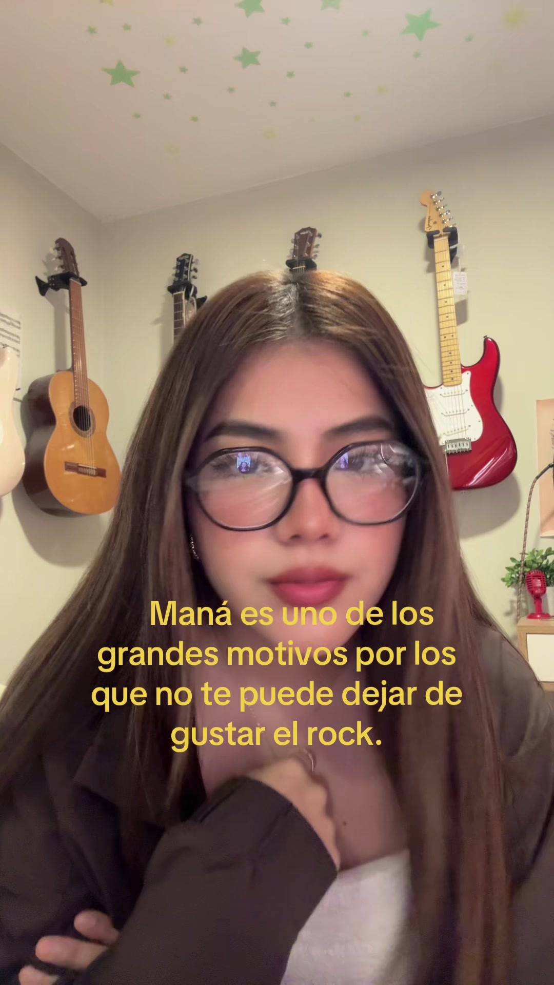 @Camila Alanis
