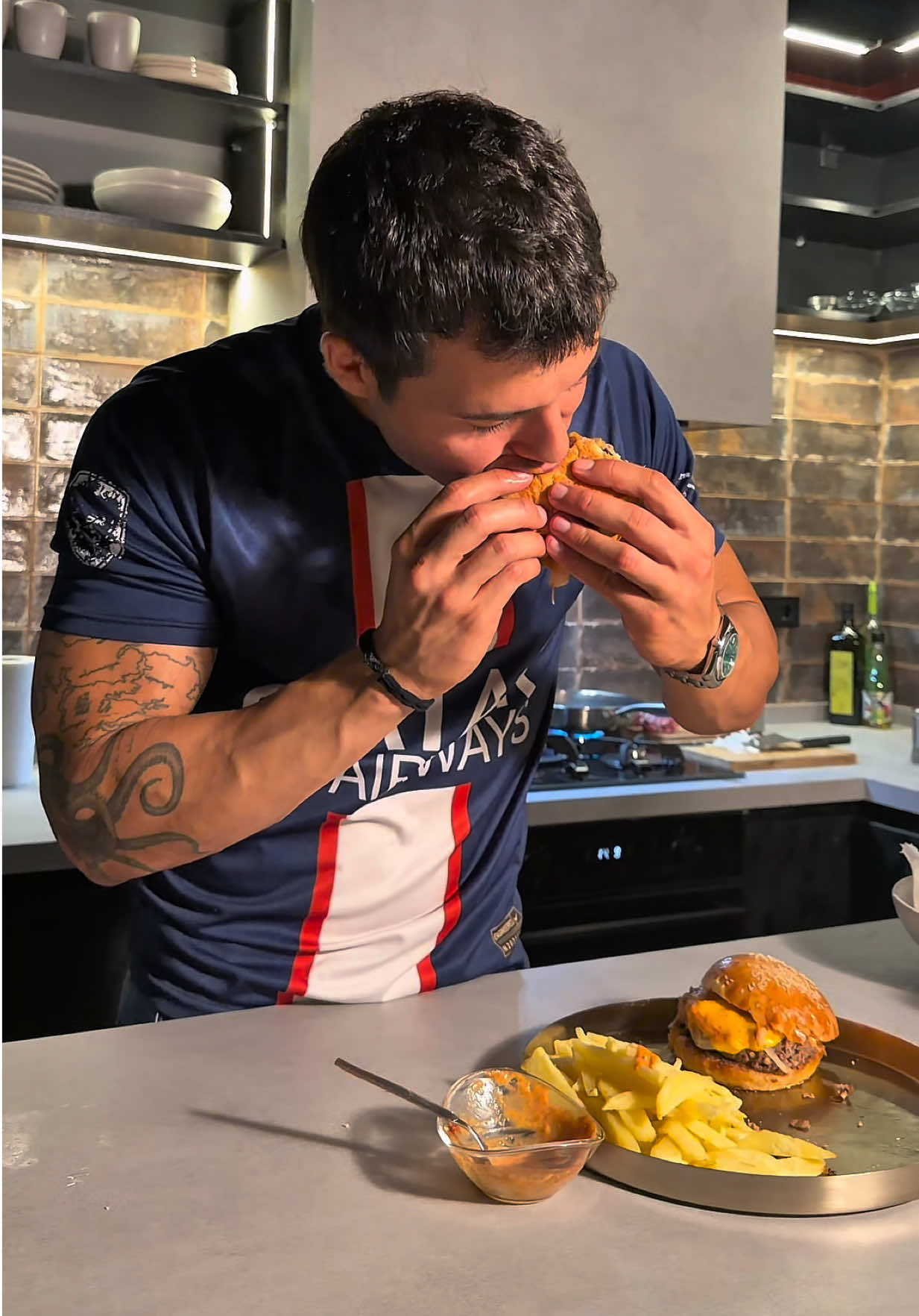 @Hakan Adalı