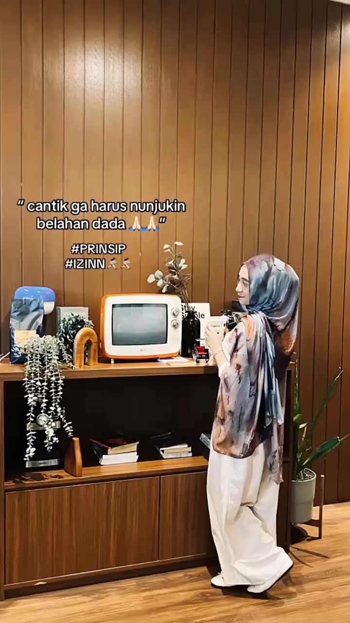 @Lia.rhmwt
