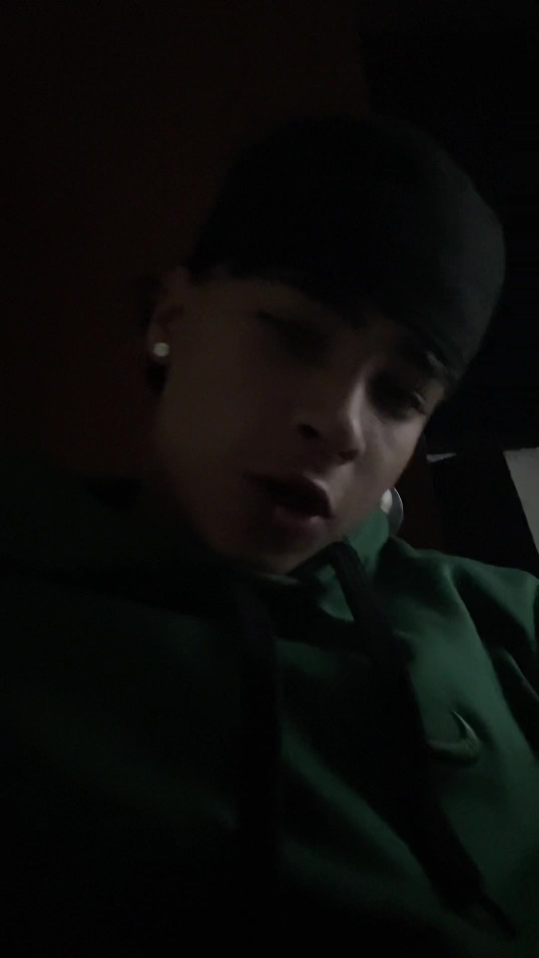 @GG