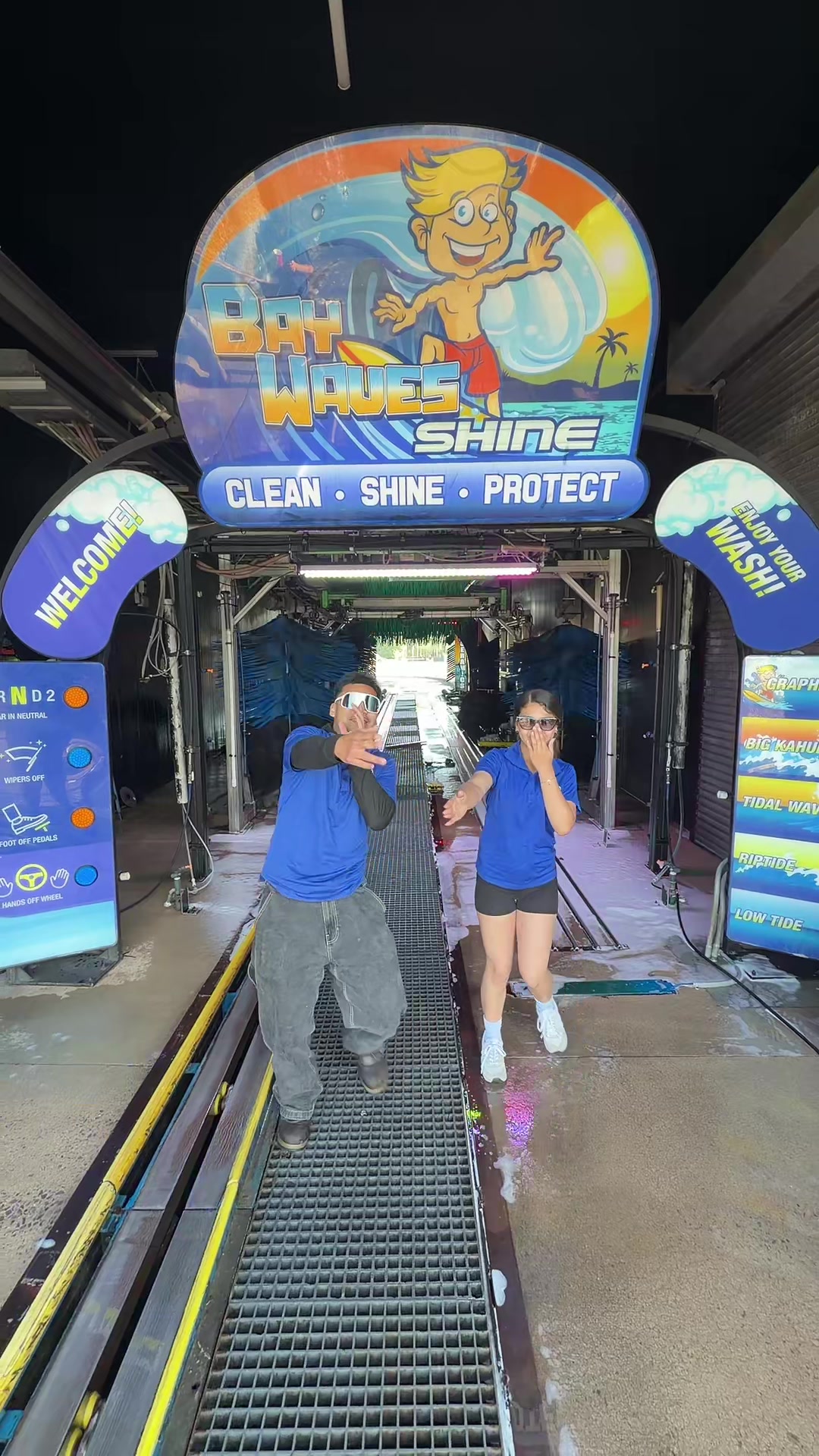 @Hugos Express Carwash 704