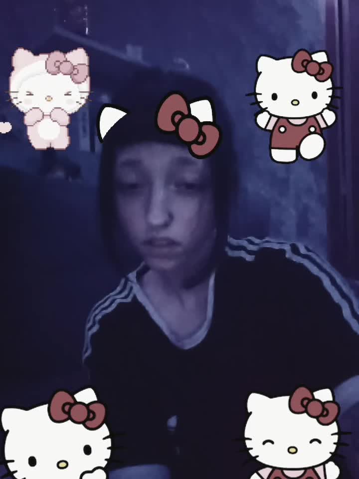 @Сузя♰
