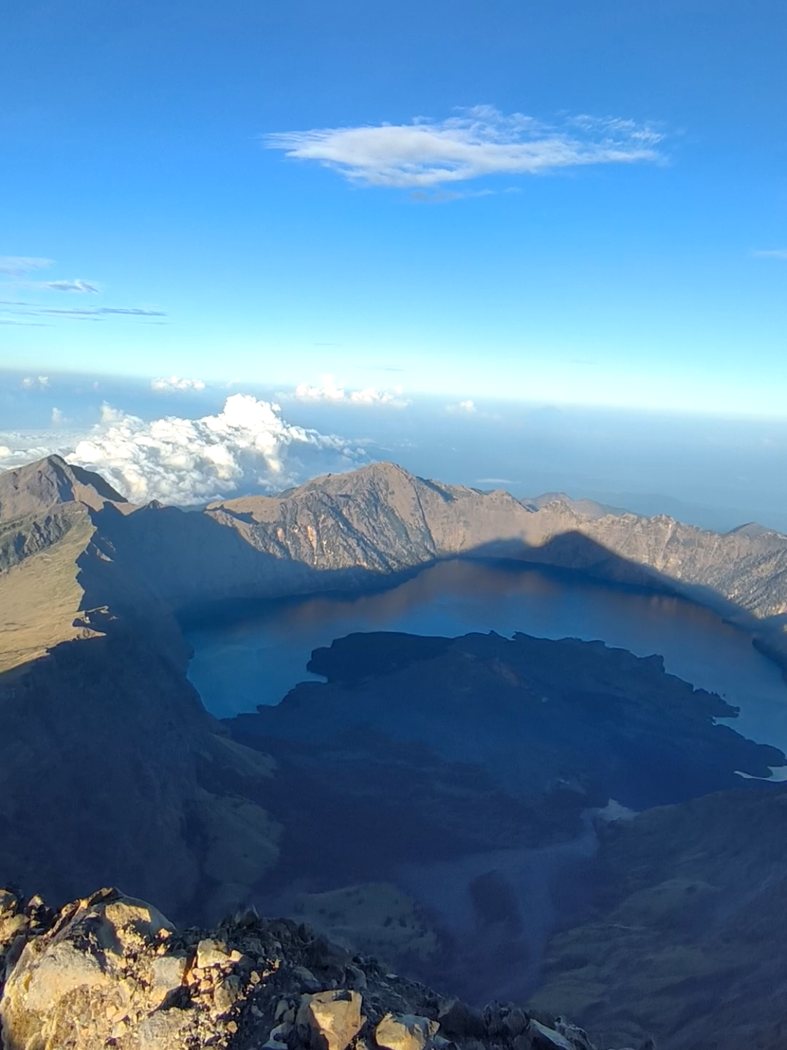 @Rinjani Bond