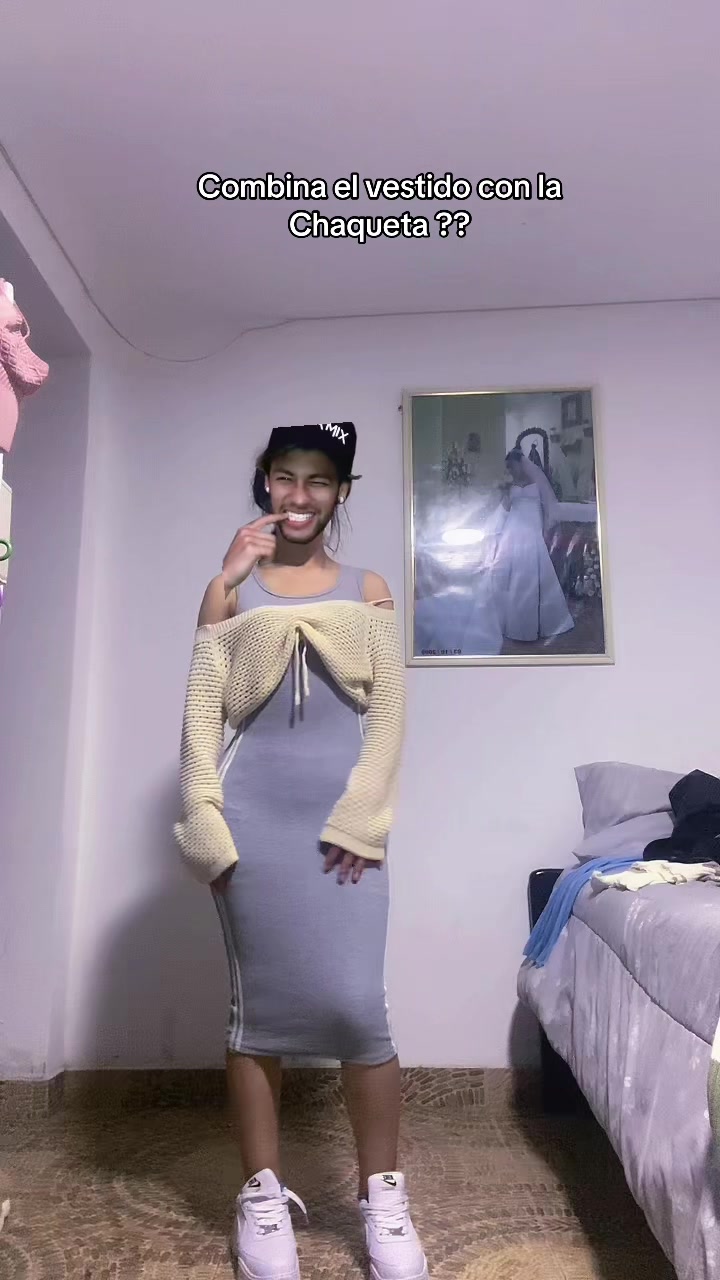 @C4mil4 ๐_๐