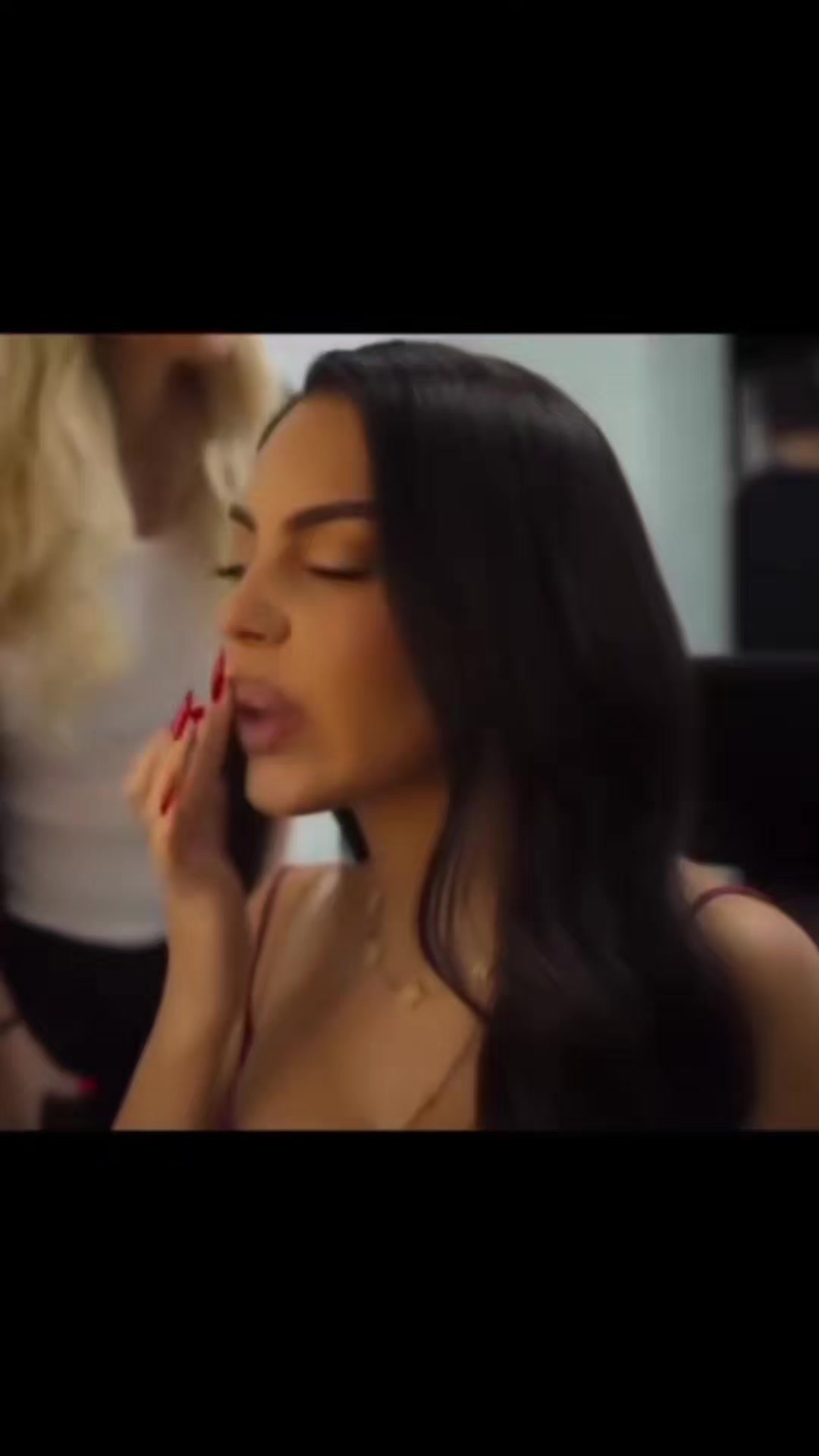 @𝐌𝐞𝐥𝐢