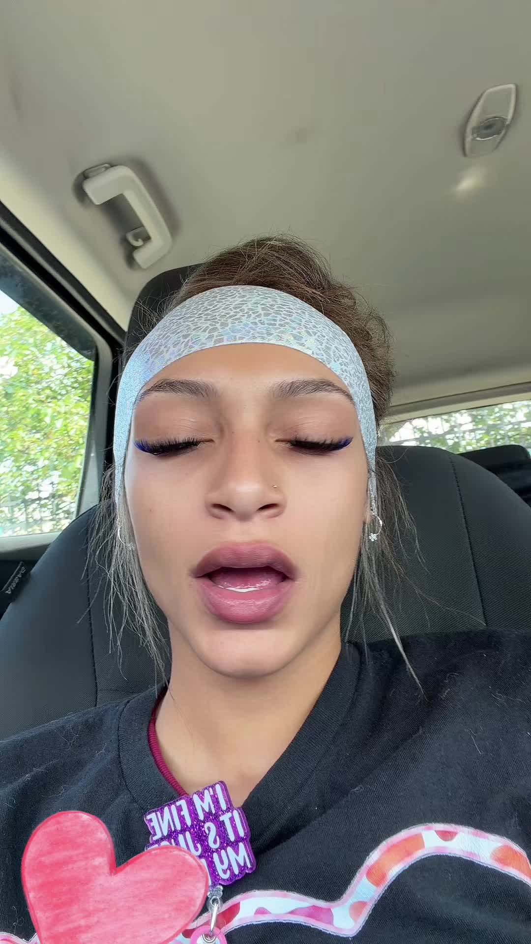 @carleeebaee