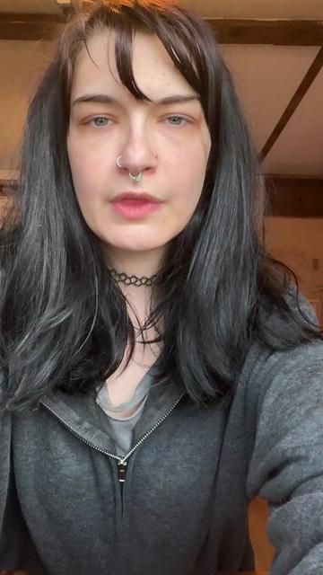 @🖤 Christina 🧿