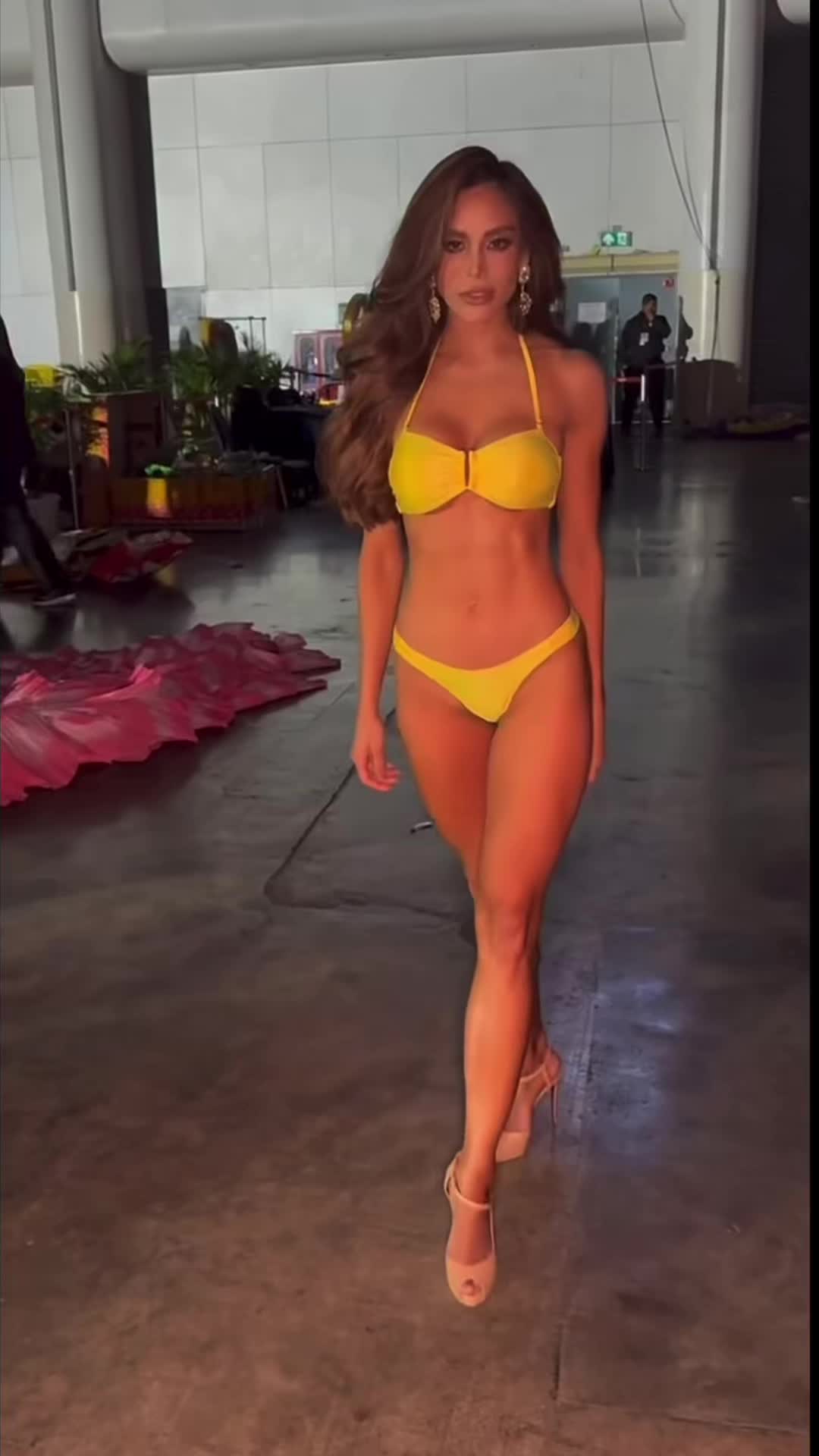 @multiverseofqueens