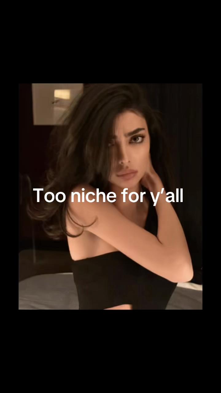 @E.V.