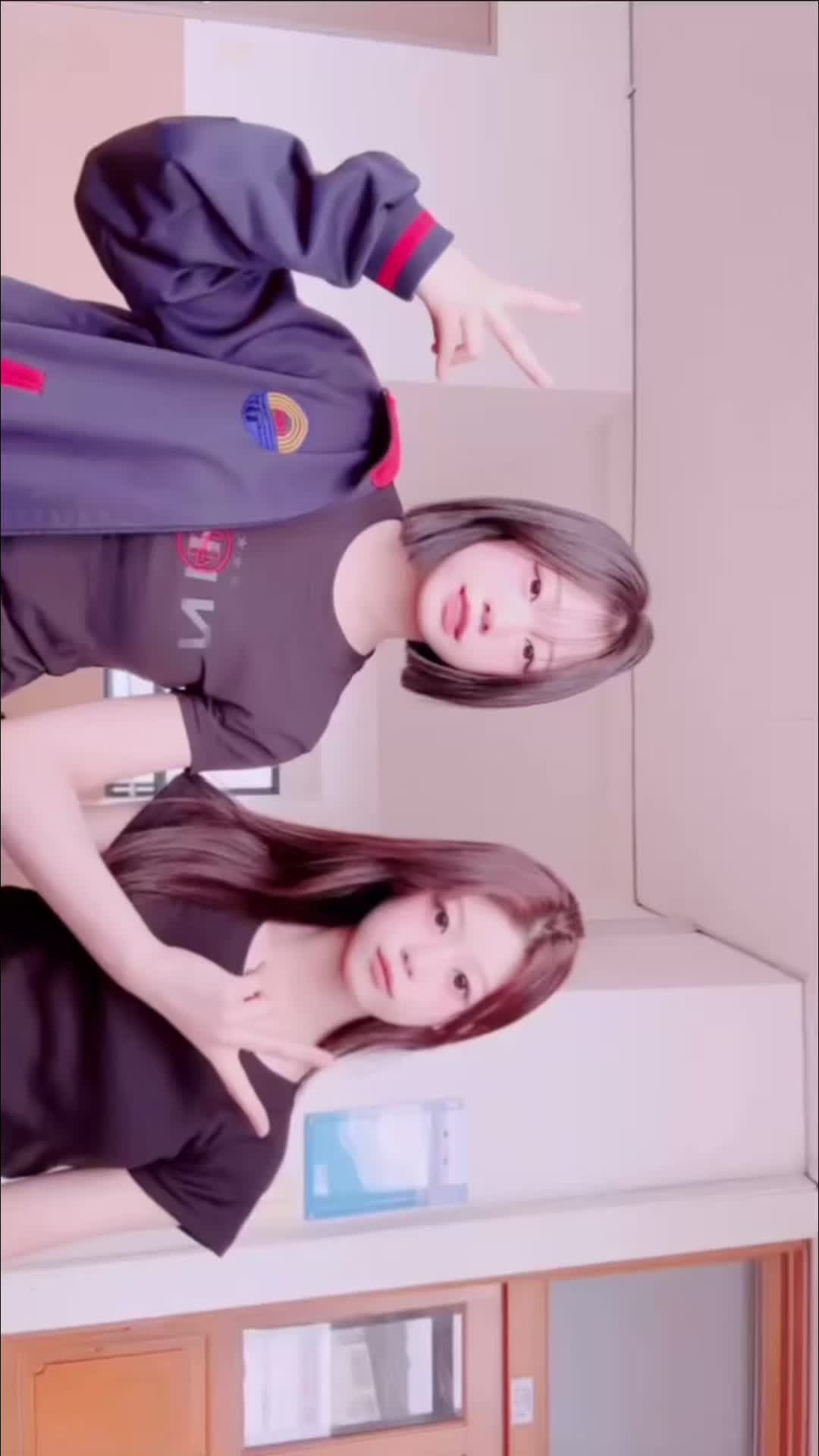 @나현