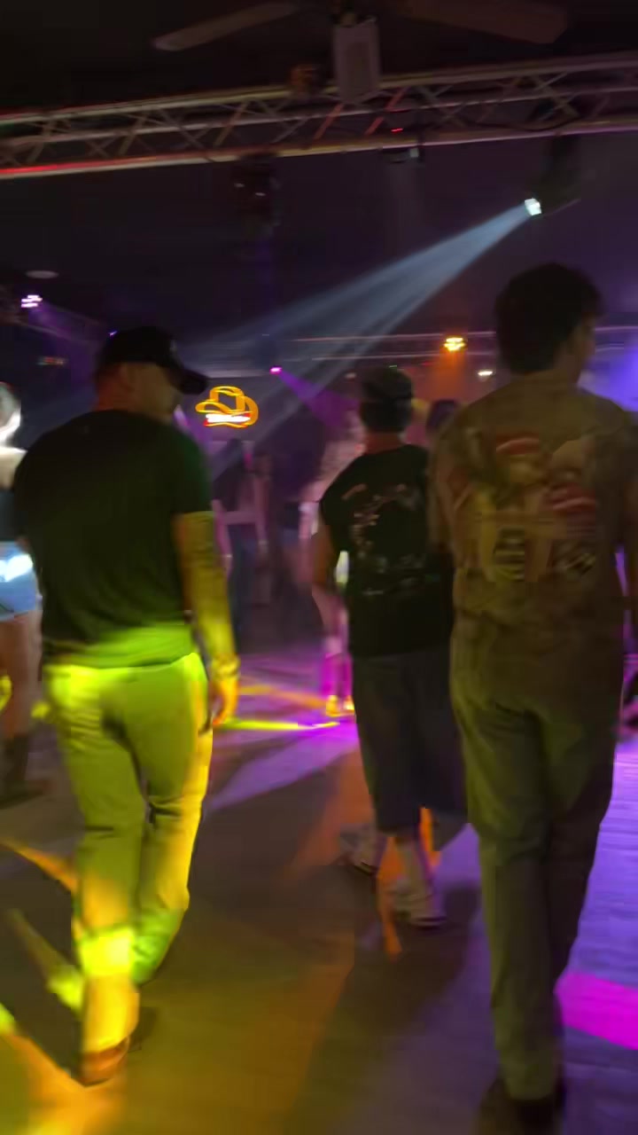 @StompCrew