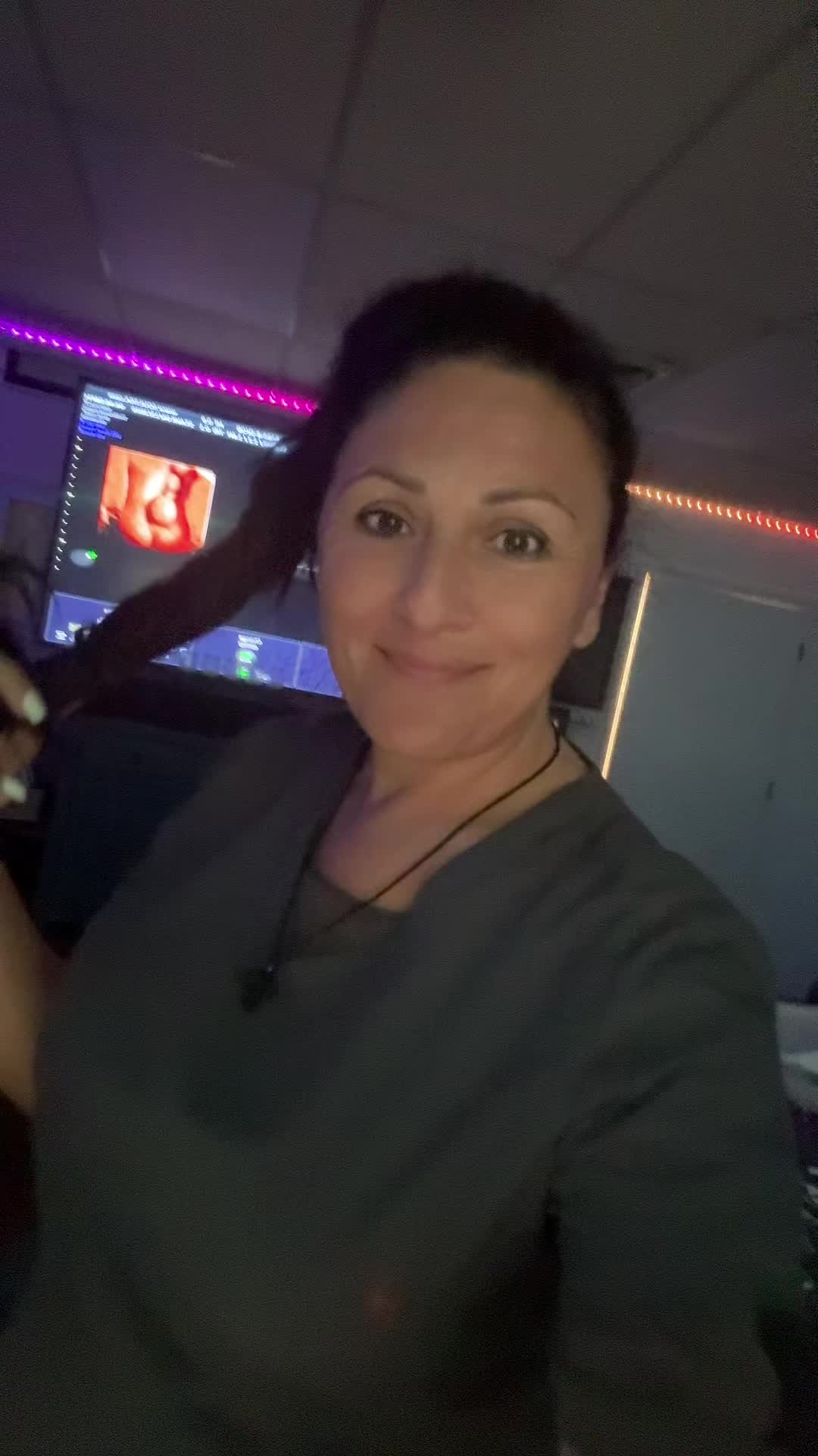 @PregnantSee Inc.