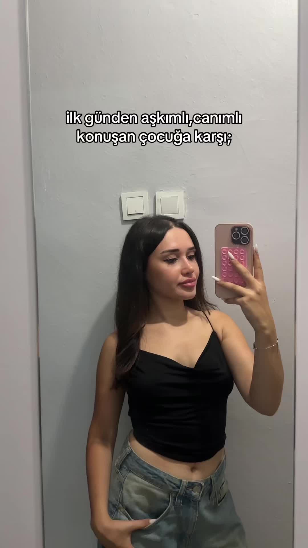 @Elanur