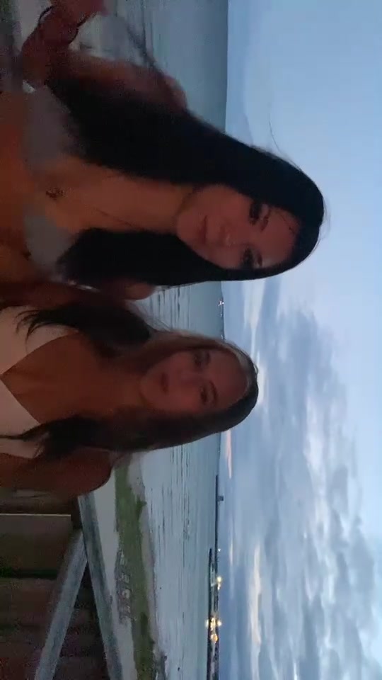 @Alexis