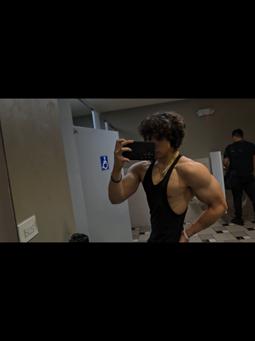 @Baki.sthetics