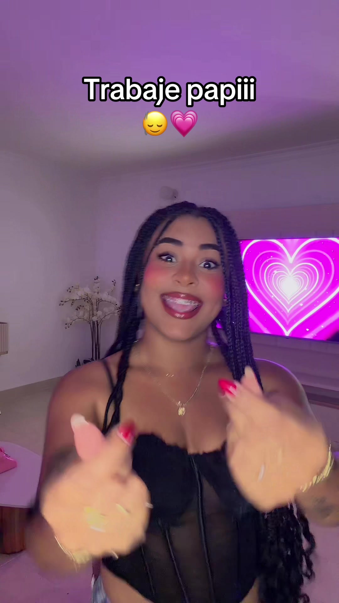 @Vanessa La De KIUTTY
