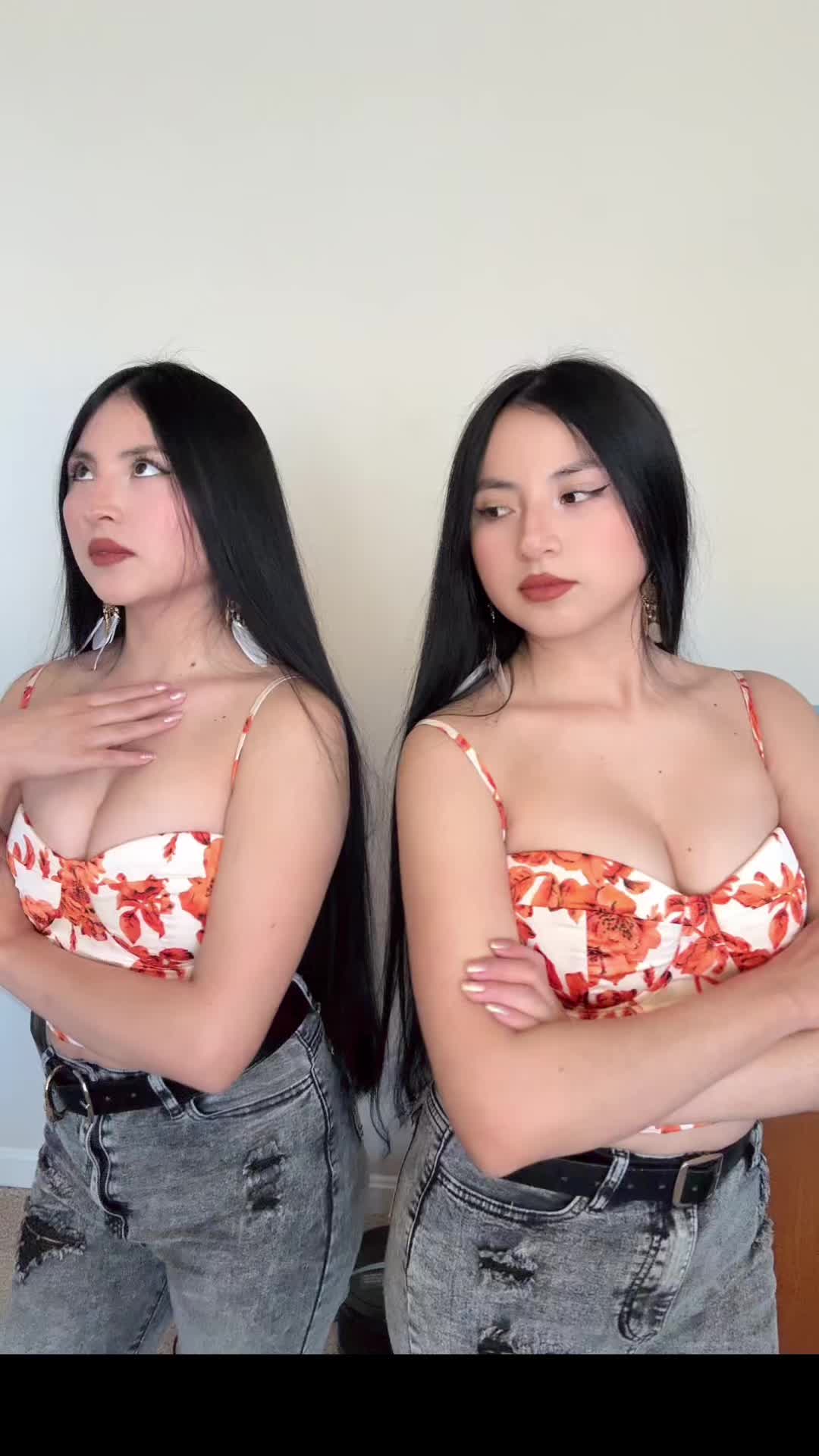 @Gemelas Jhosi y Eli 👯♀️💕