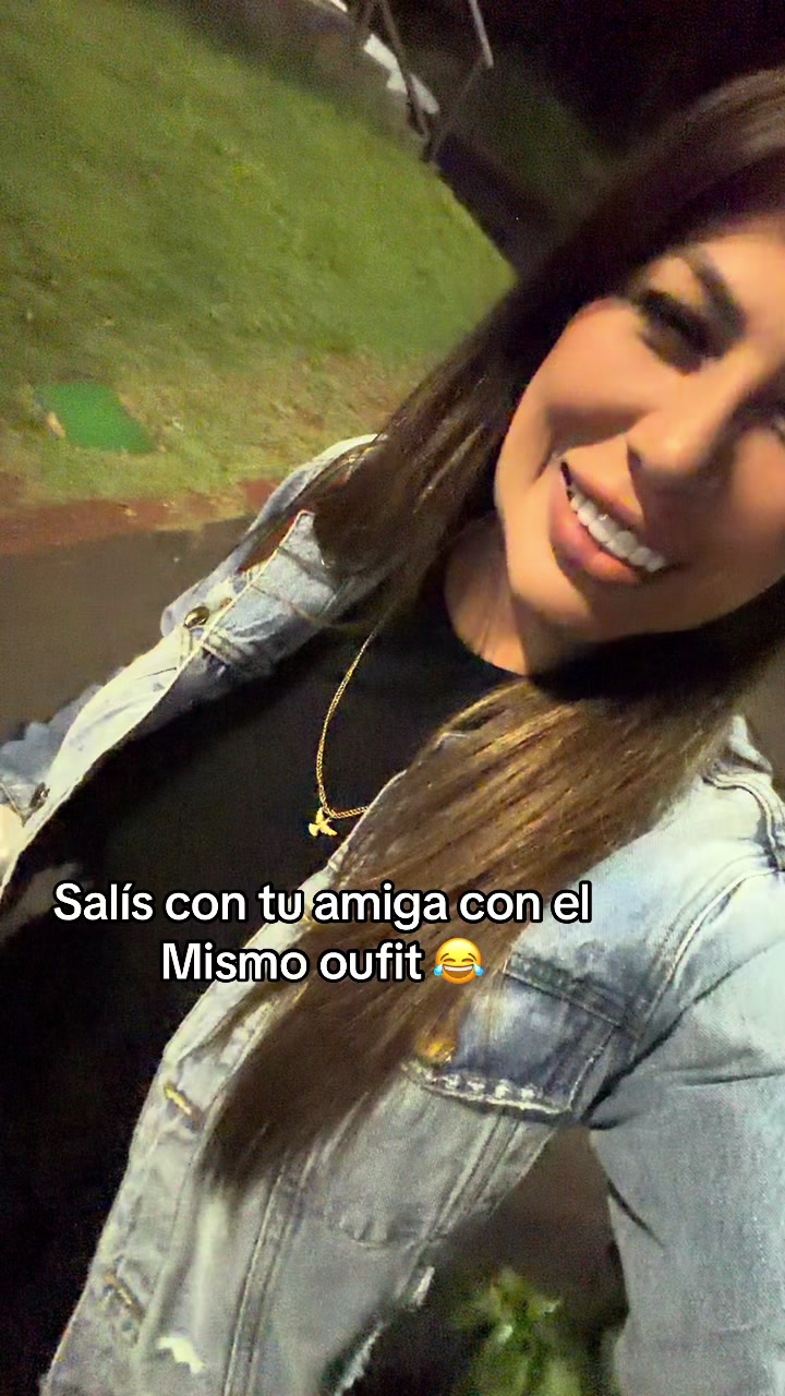 @Romina Flores Castillo