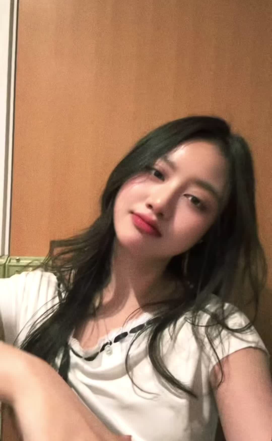 @Mona