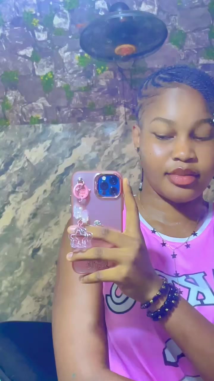 @𝕁𝔼𝕊𝕊𝕐🦋❣️