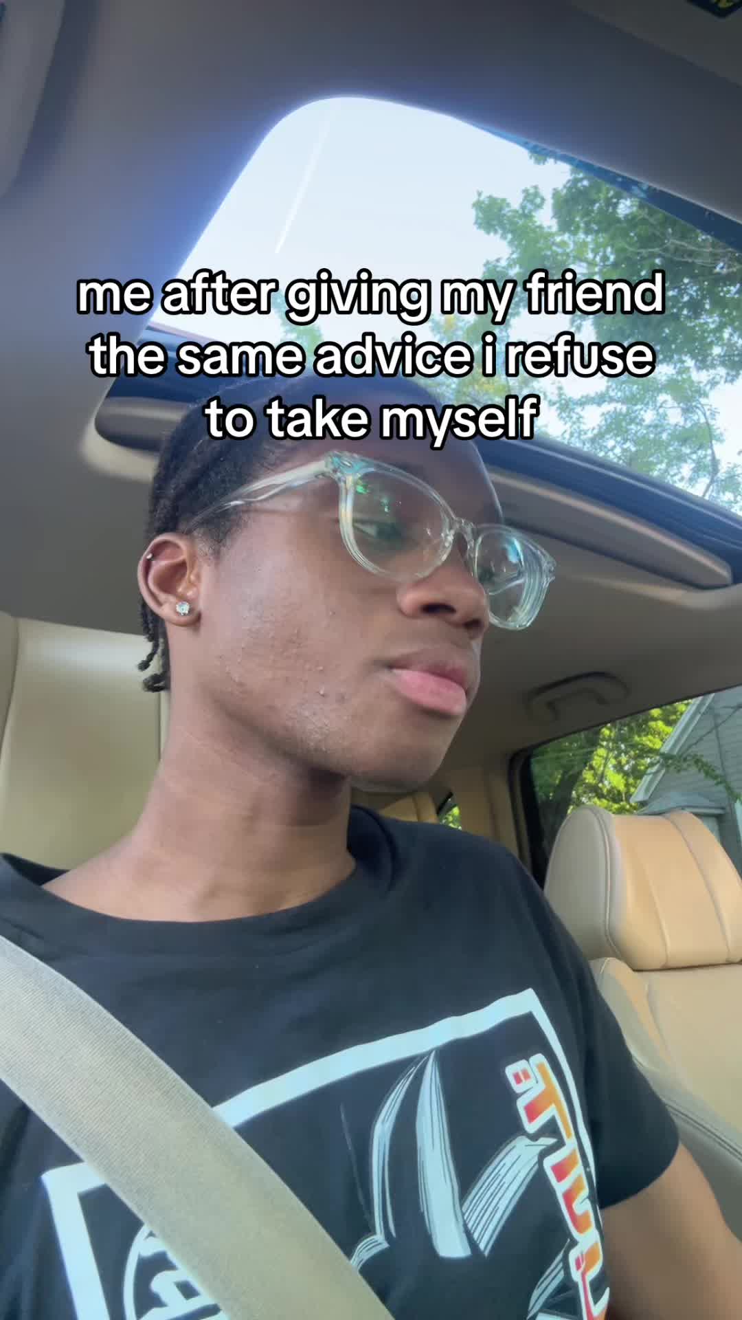 @handfullass