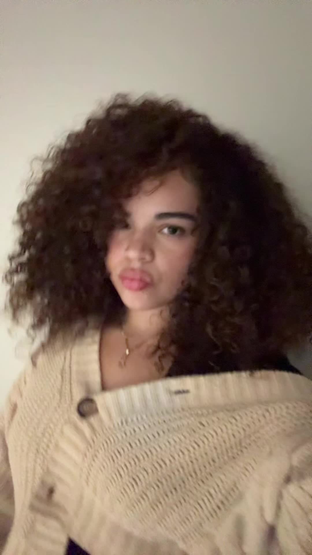 @g