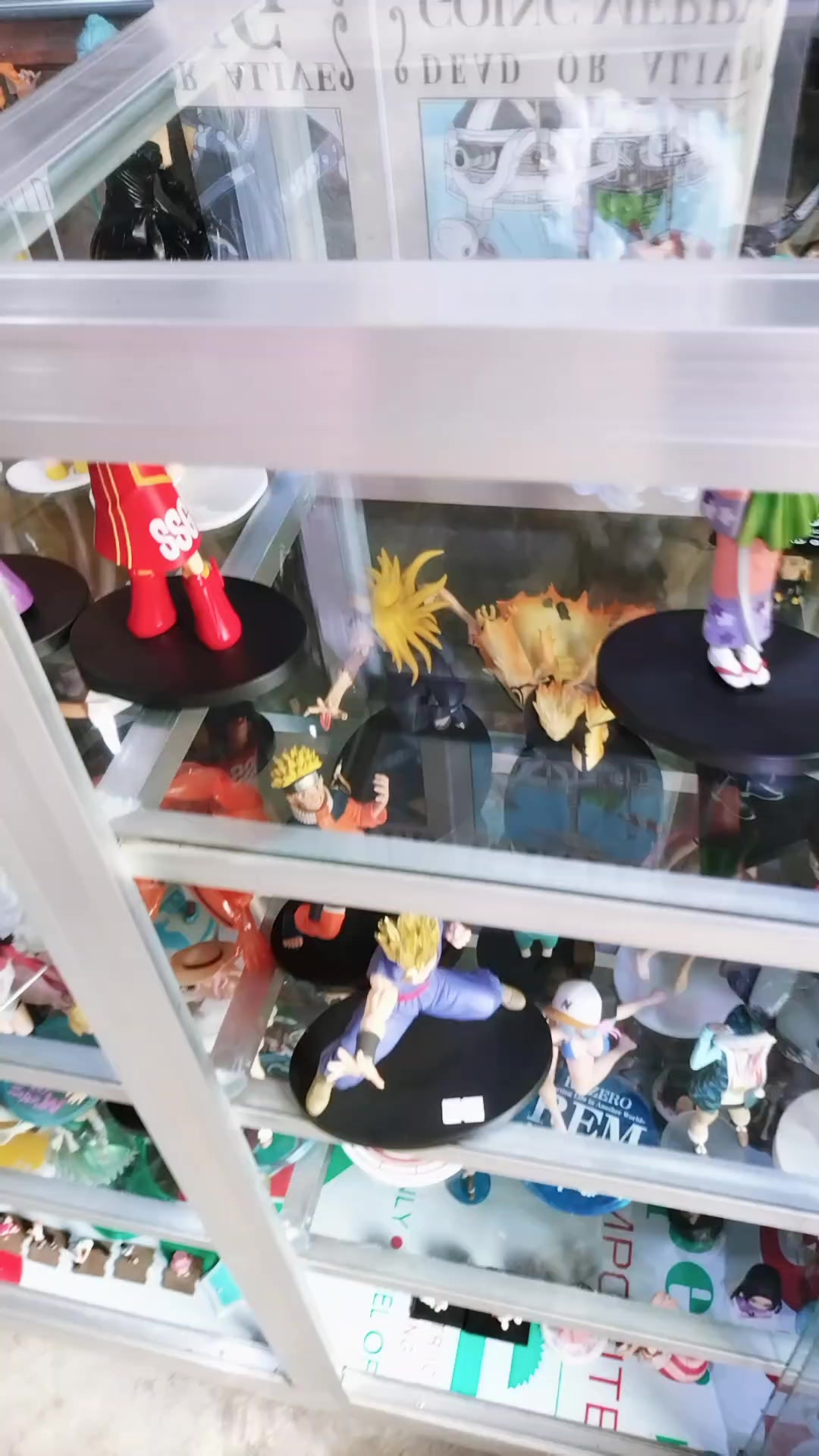 @Cherry🍒wan Yan🌪️figure shop