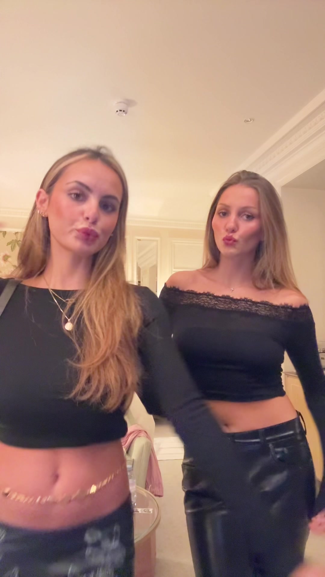 @Sarabella