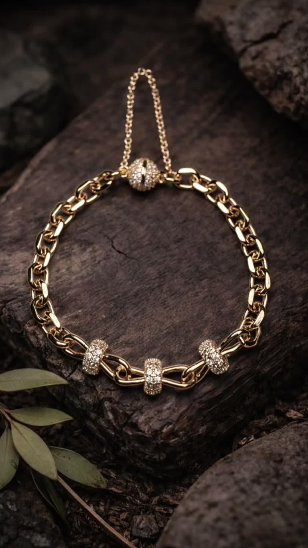 @Starry Sparkles Luxury Crystal