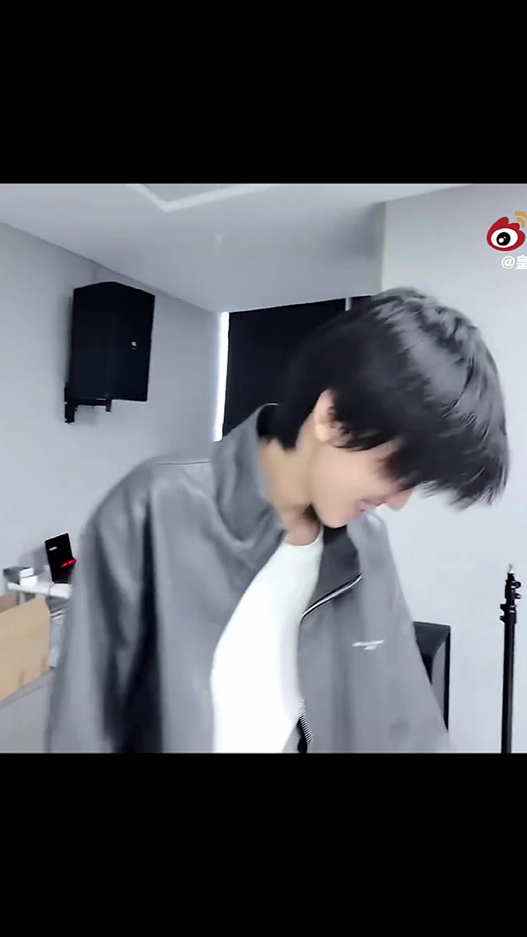 @奇|&bull;𝒒𝒊𝒉𝒂𝒏⋆˚𝜗𝜚˚⋆