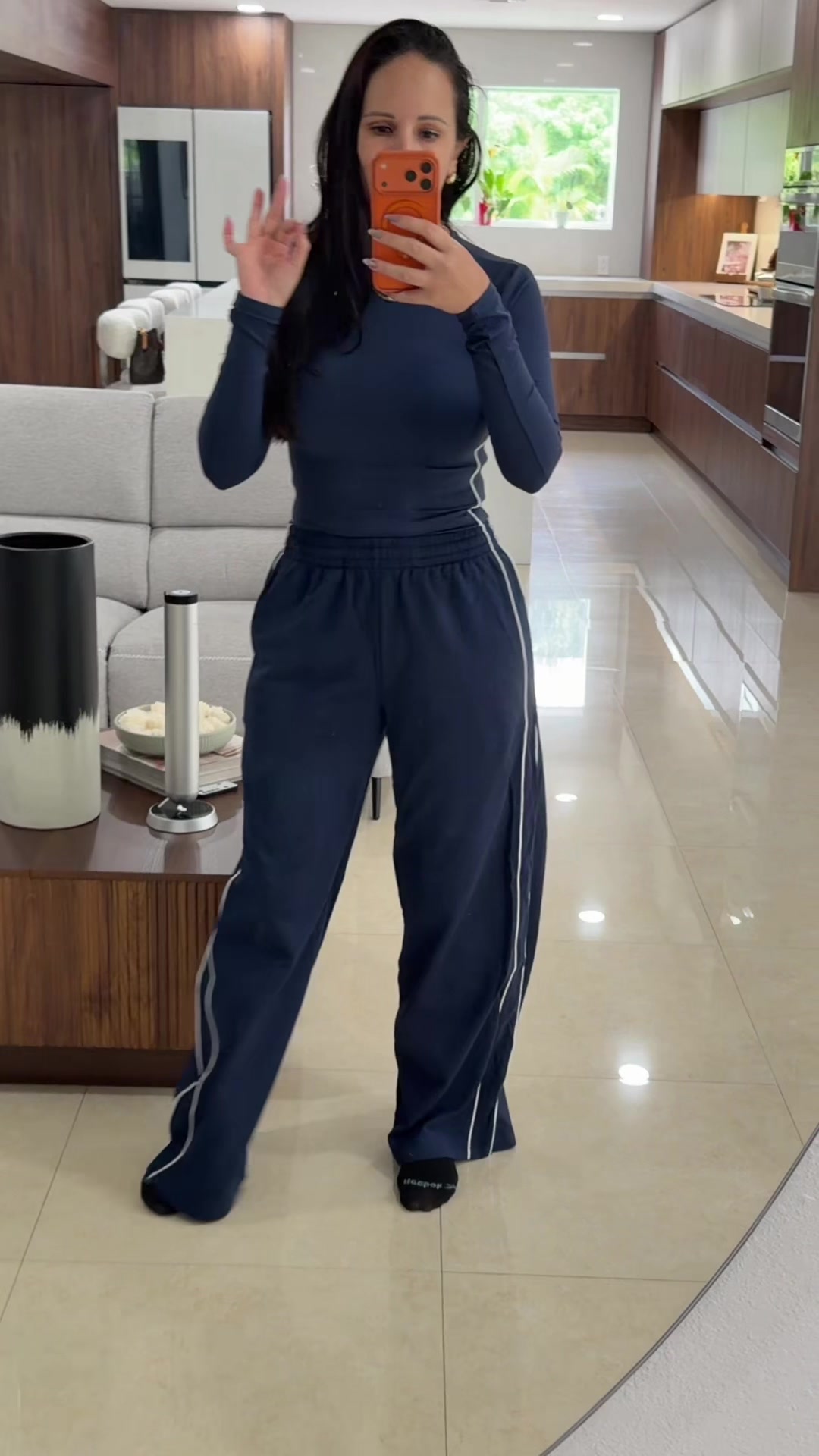 @Aniadys
