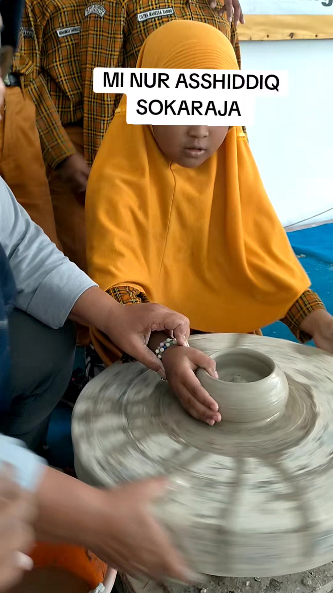 @KERAMIK USAHA KARYA