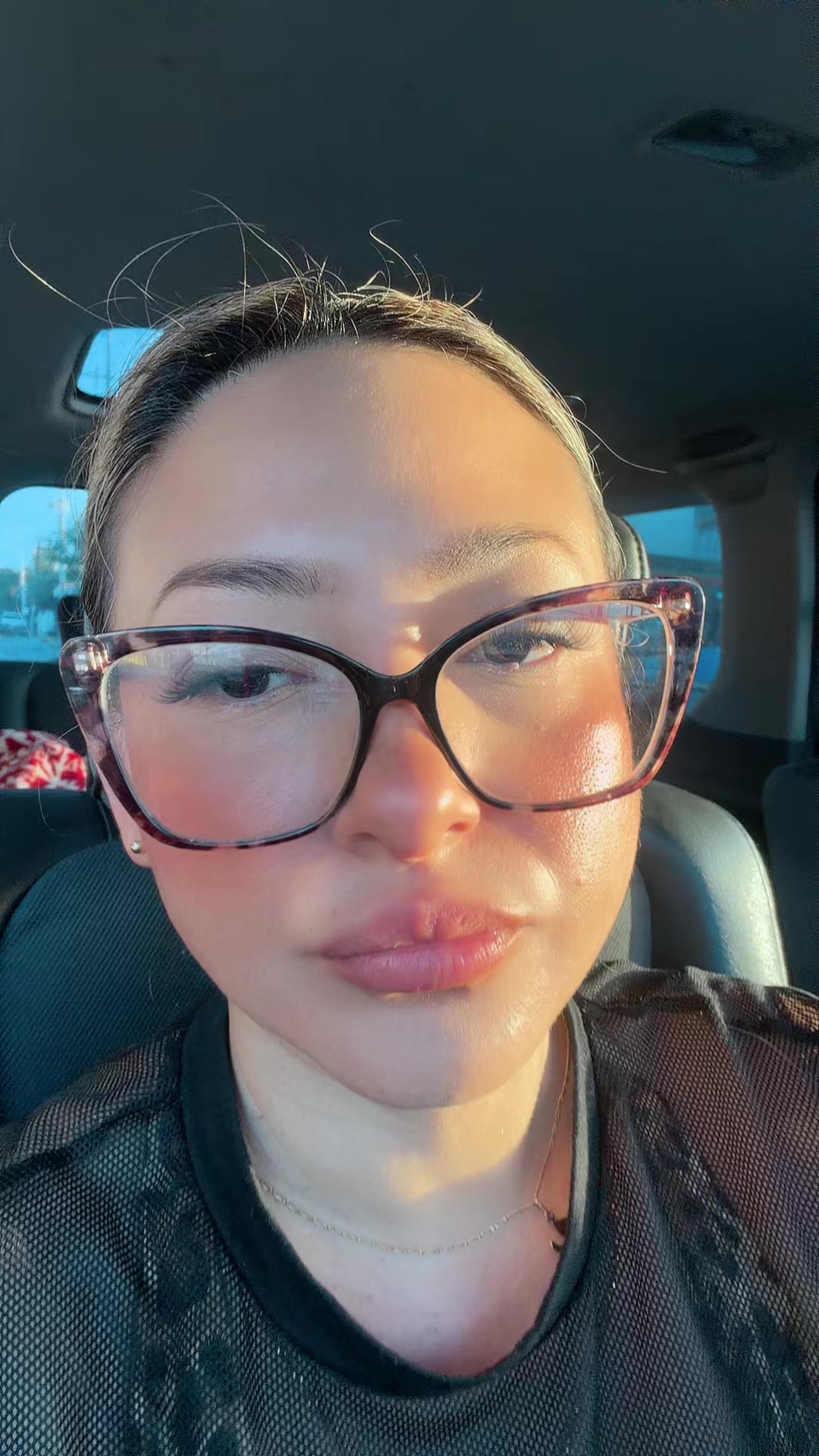 @Solo llámame BZ ✨💋