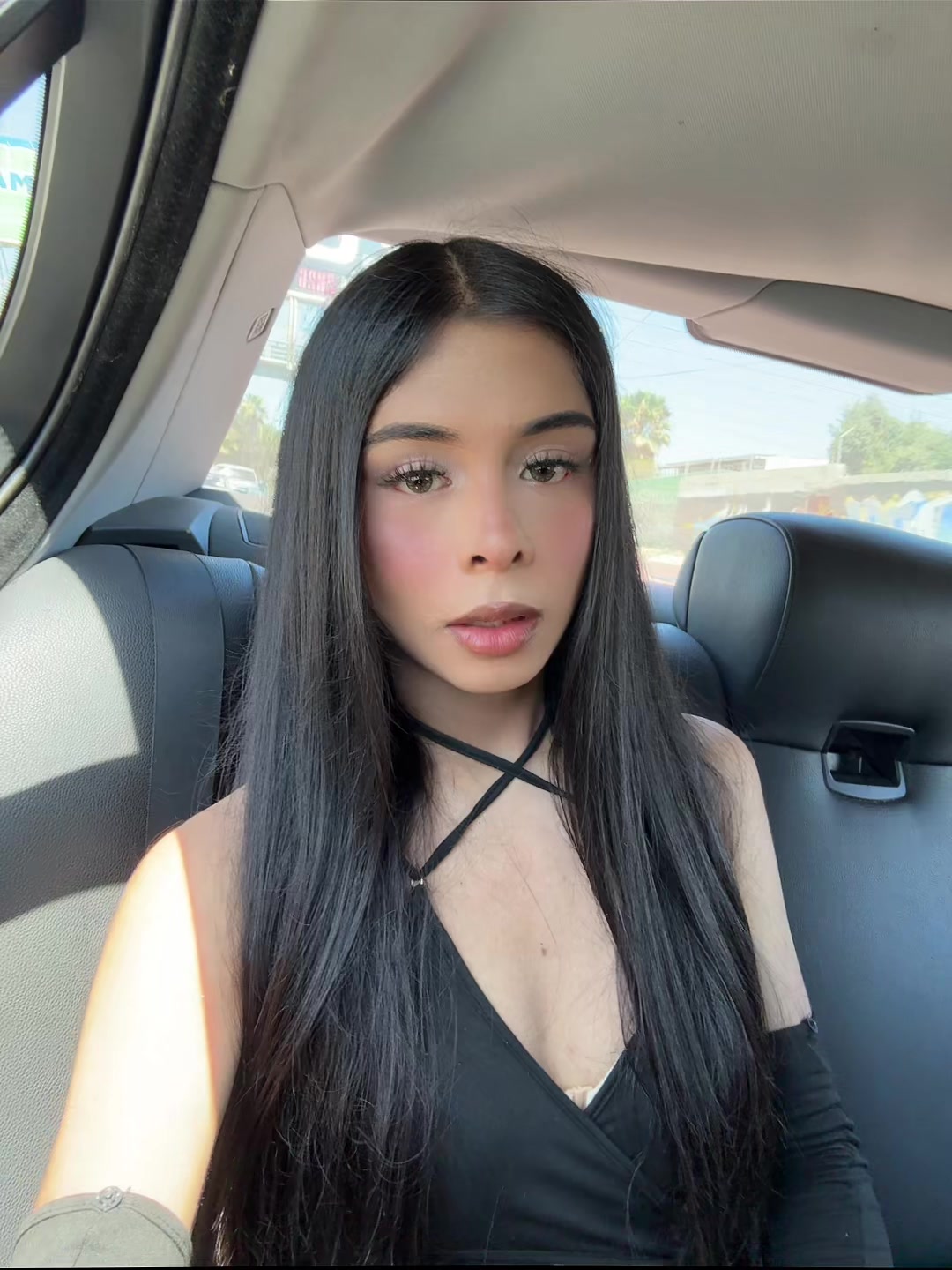 @Cami_