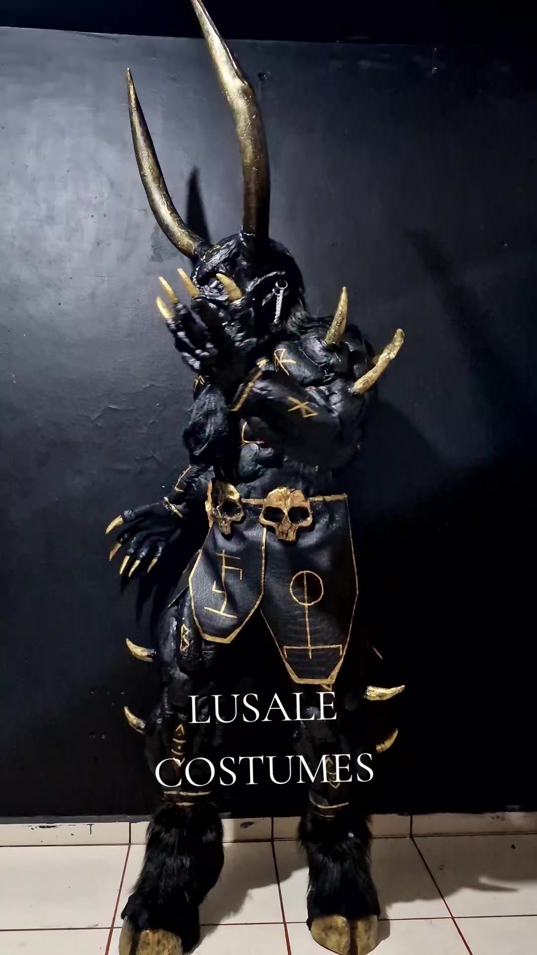 @LUSALE COSTUMES