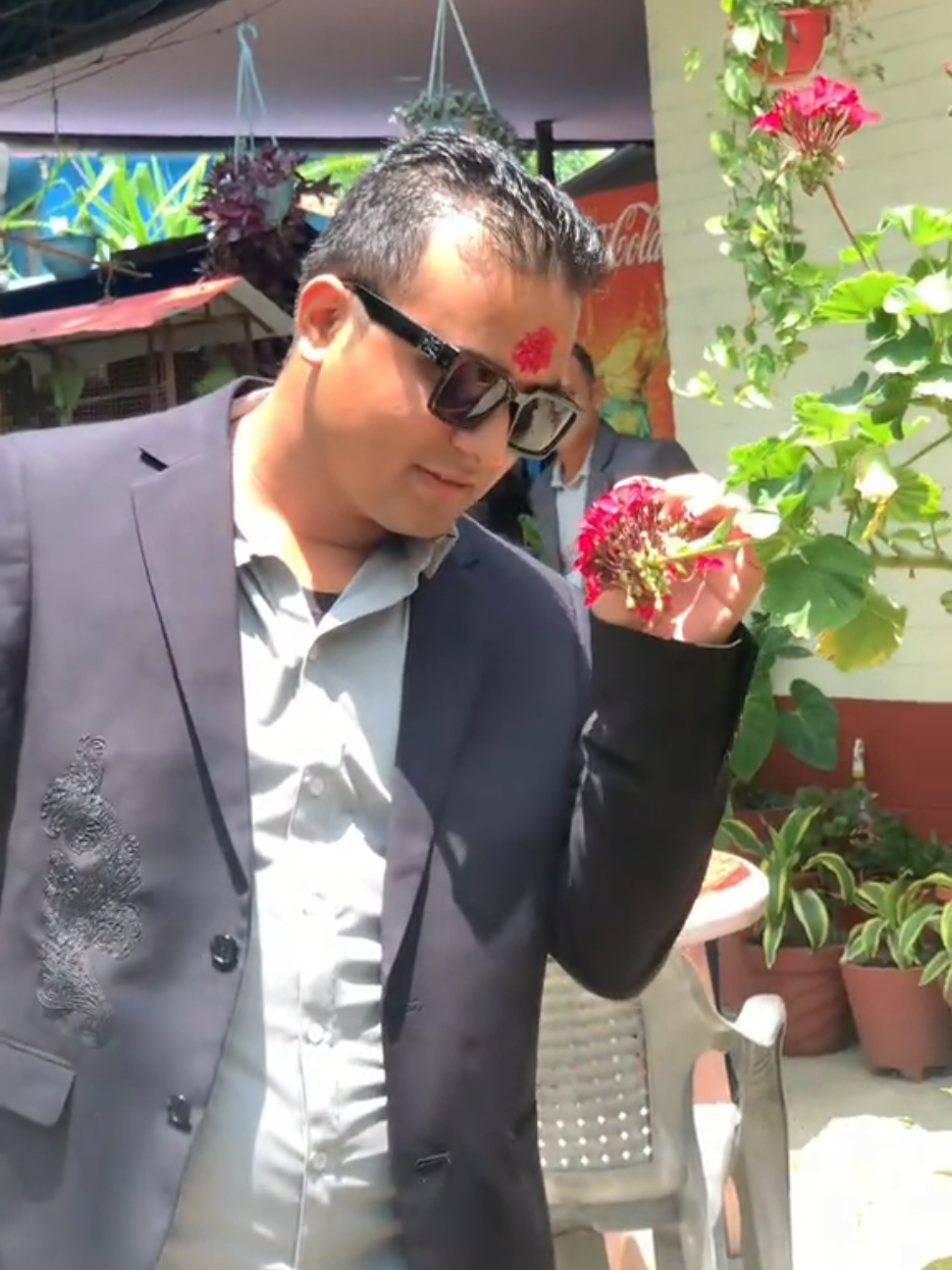 @Raju🧿💙🇬🇷💜🇳🇵