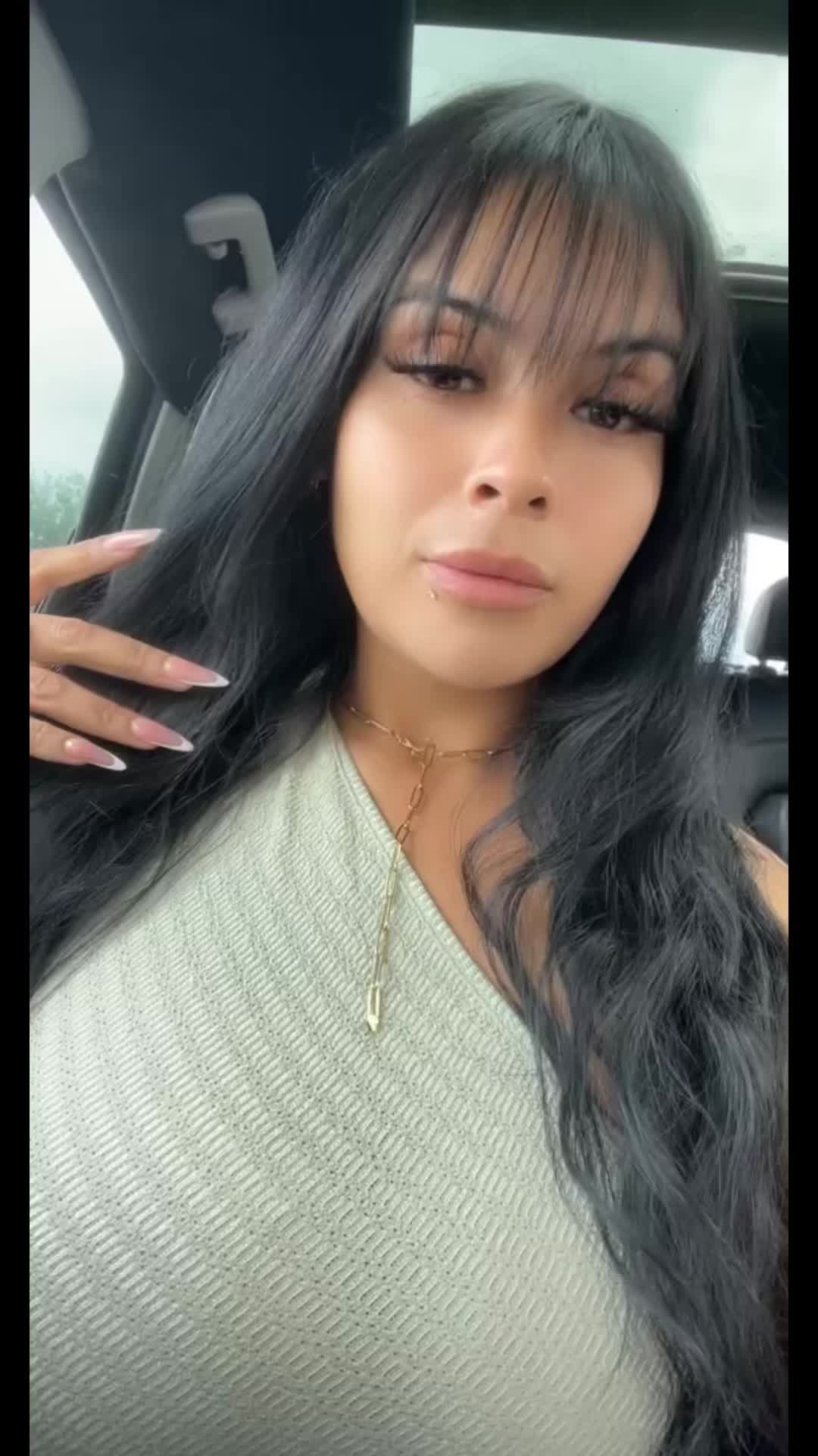 @LaritsaJ