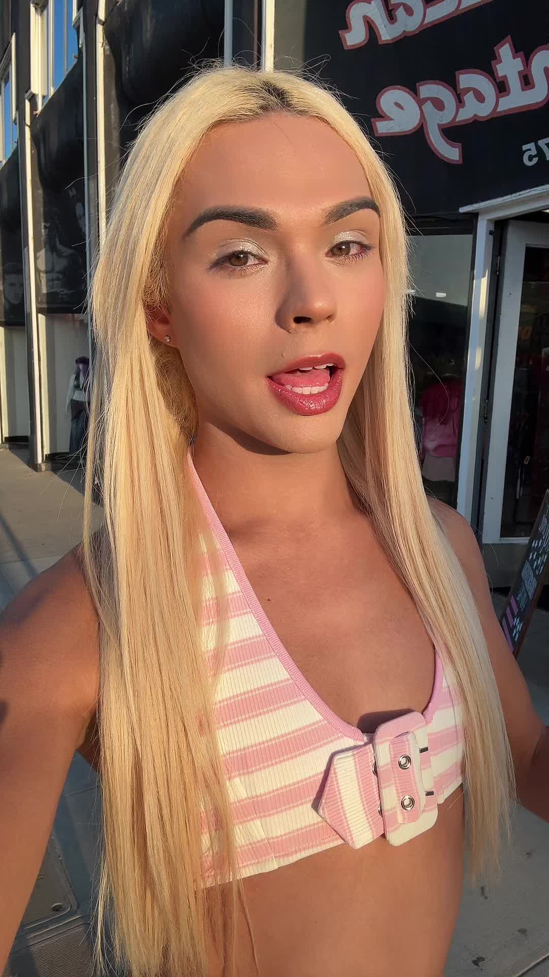 @Internetprincesslilly