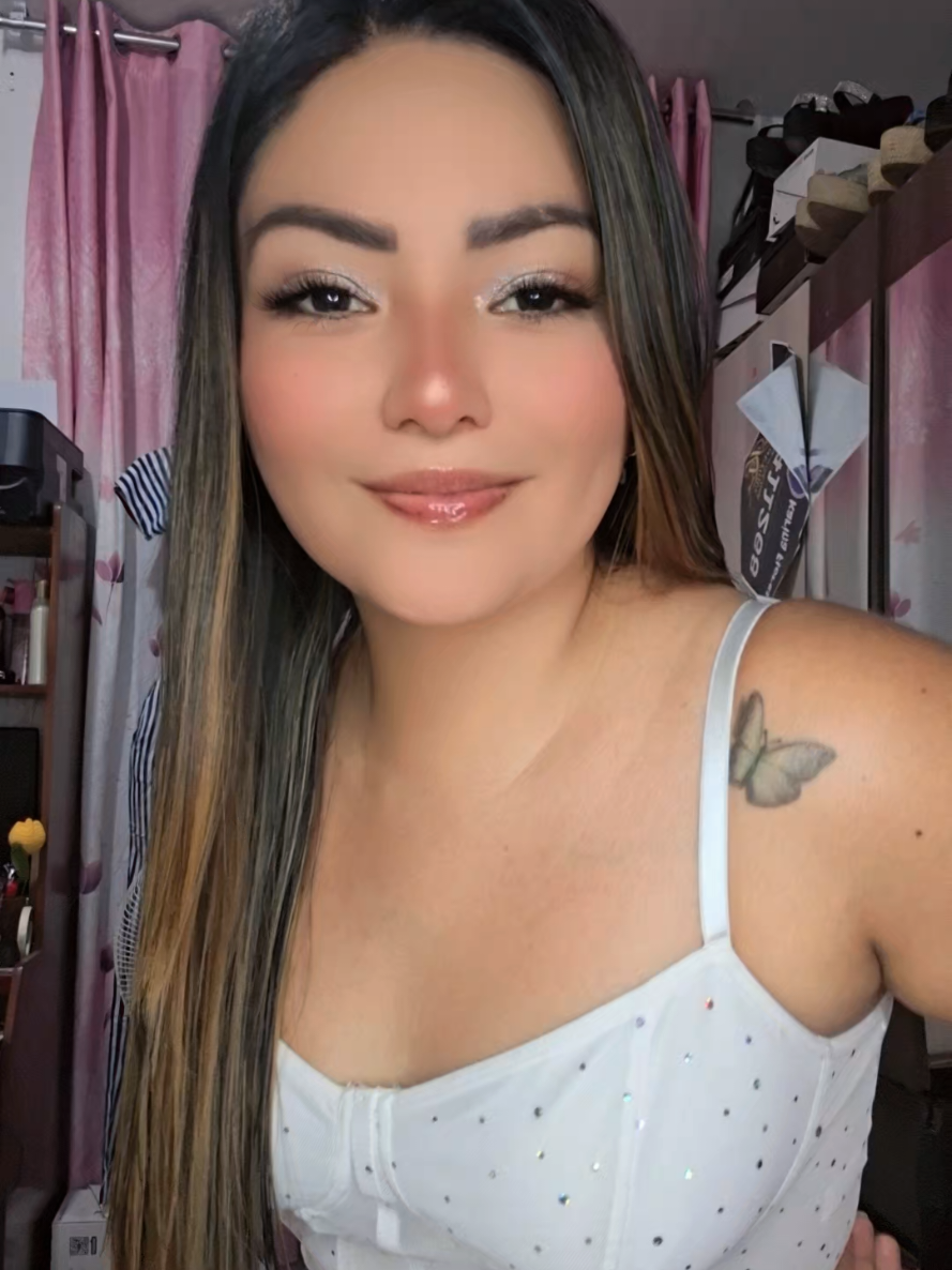 @karinaflores13