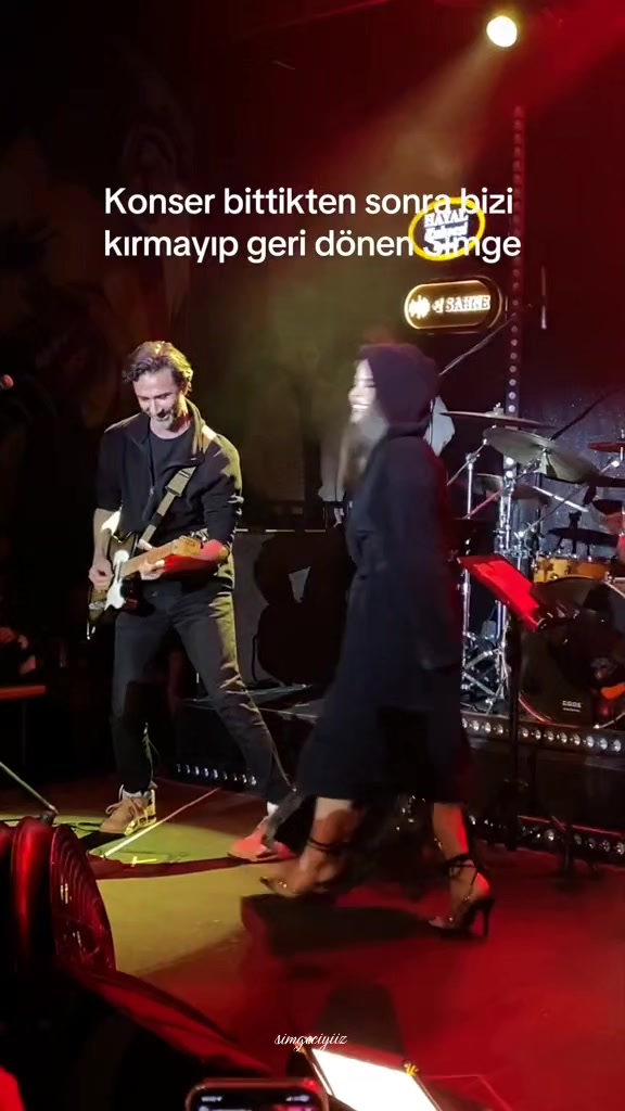@simgeciyiiz