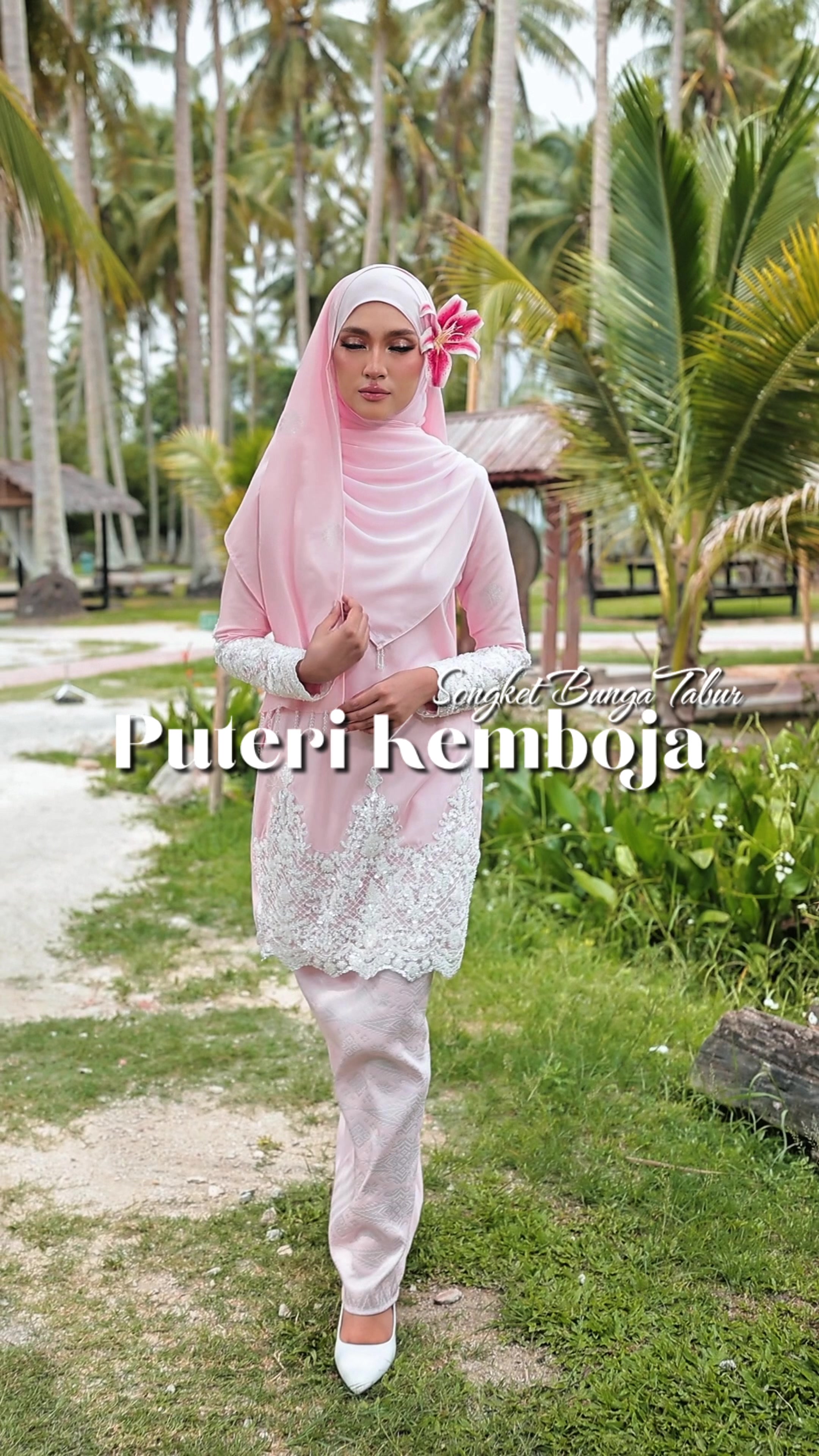 @Qamraa