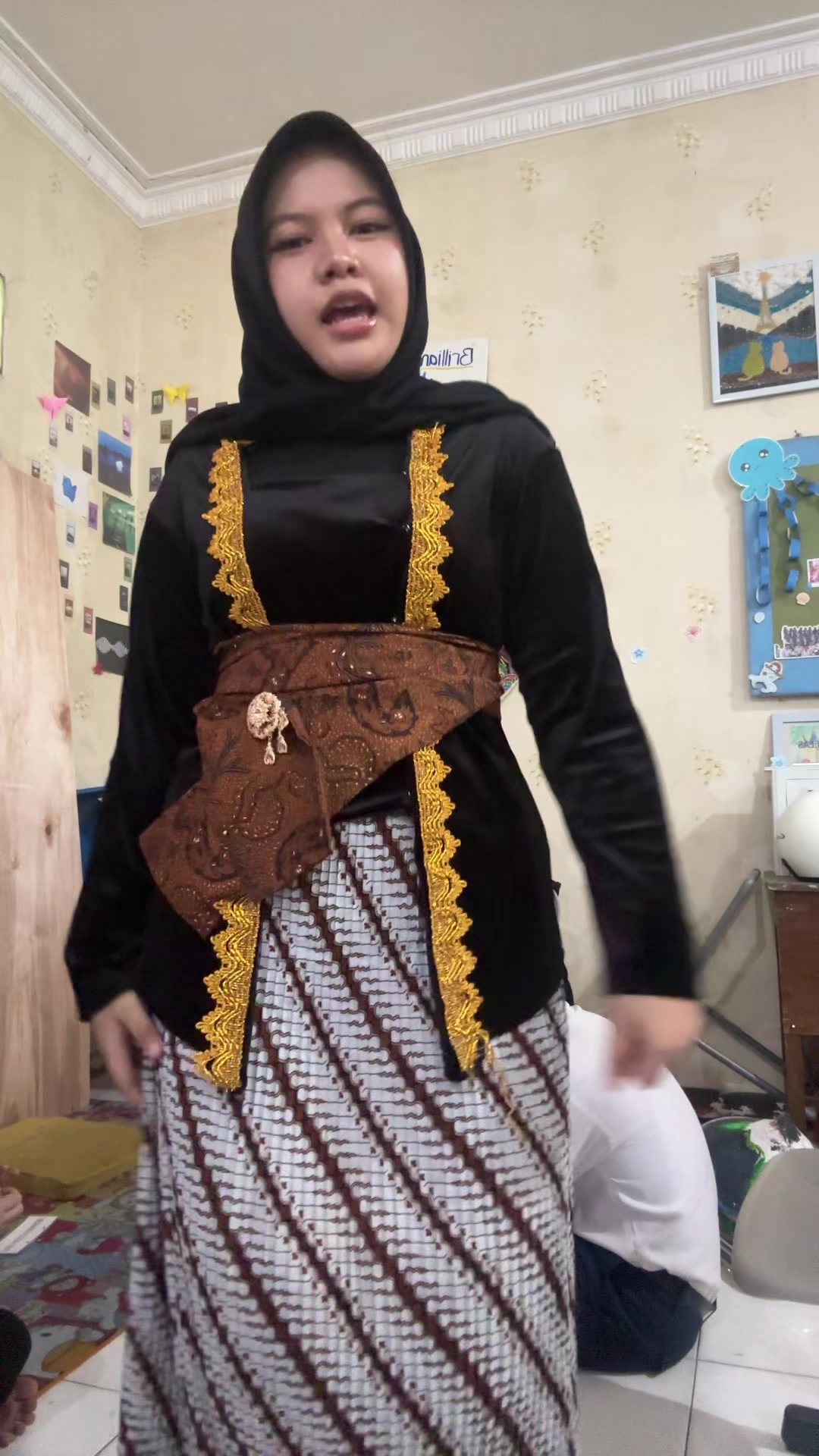 @velynasiuduk