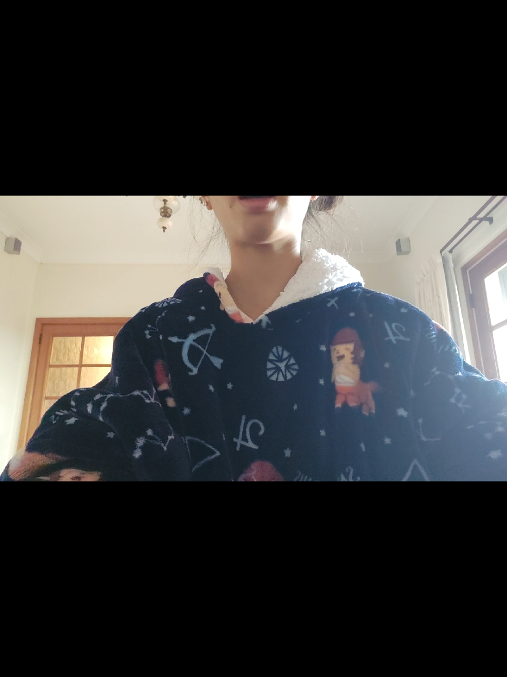 @lis ༘⋆༄.&deg;⋆
