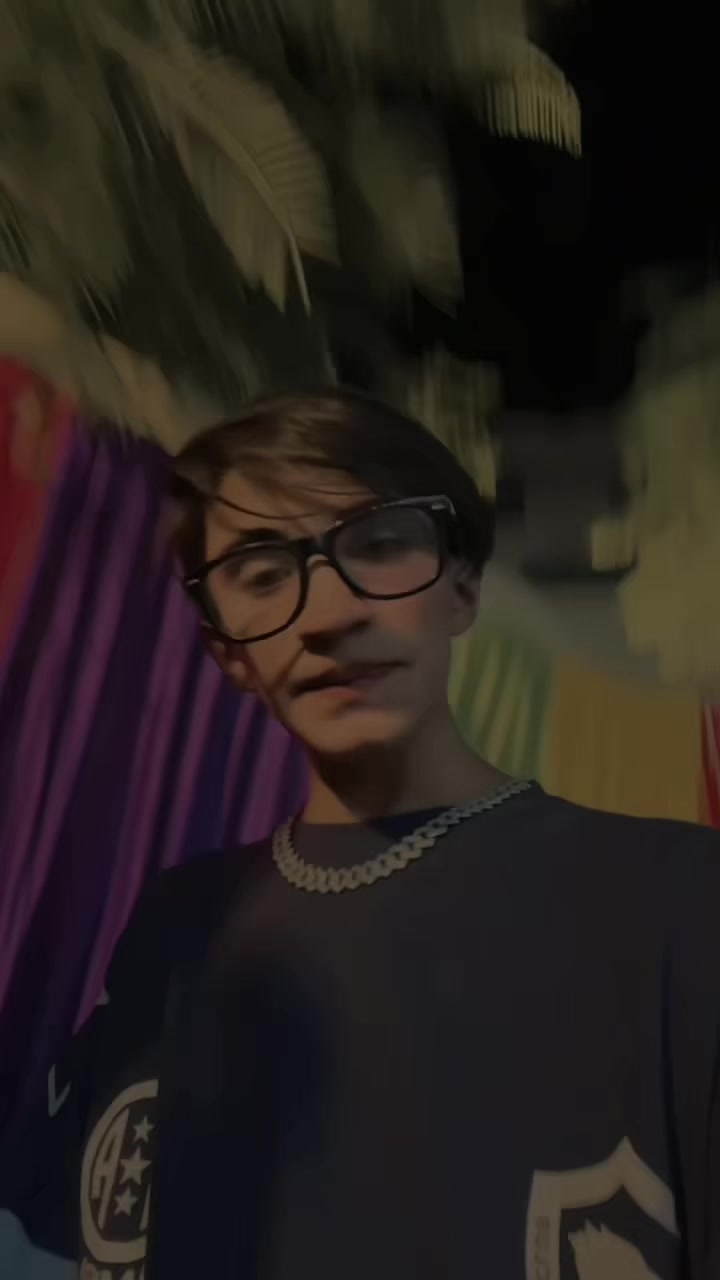 @ℳ𝓇.𝒸𝒽𝒰𝓏𝒶🐣