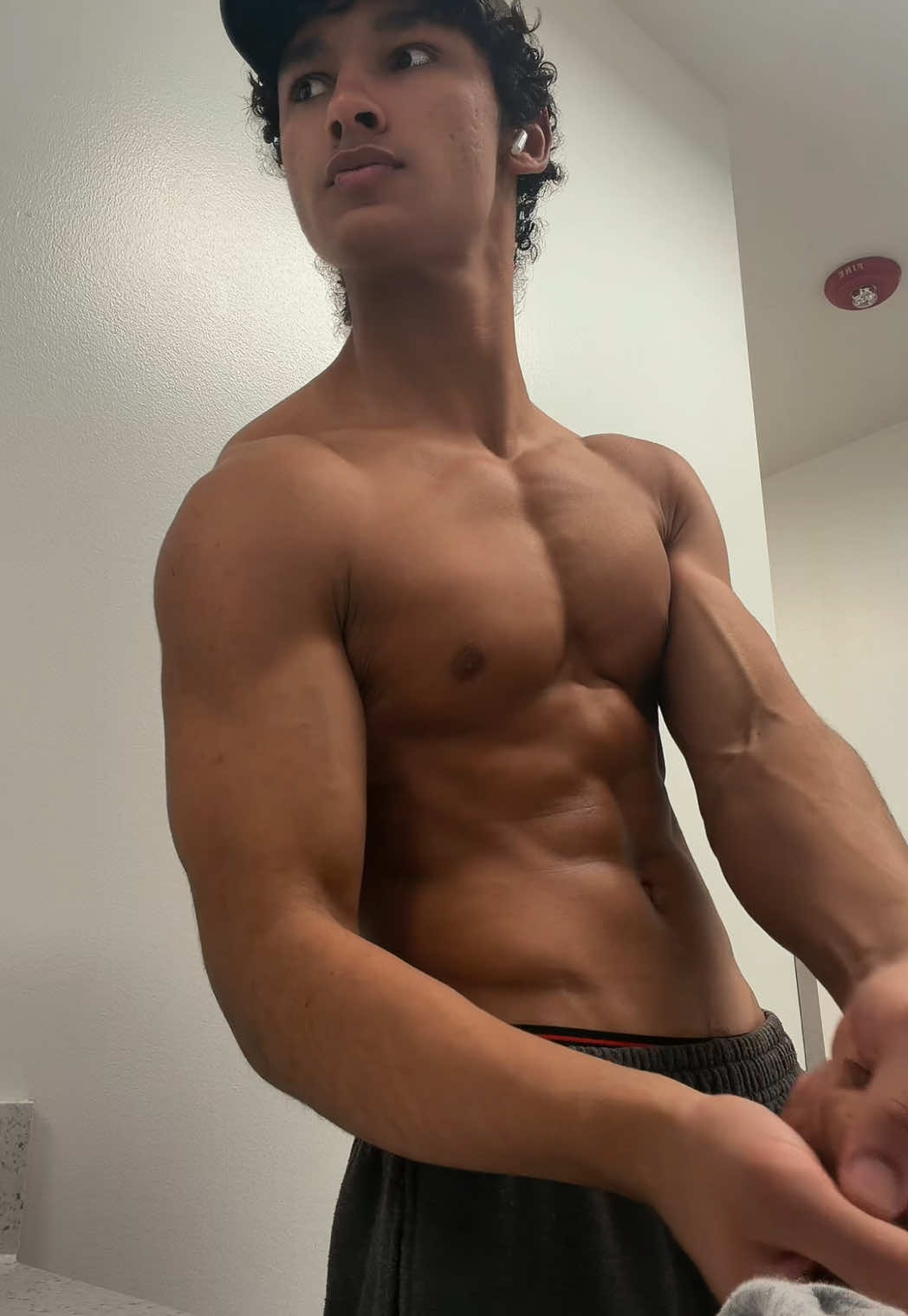 @H