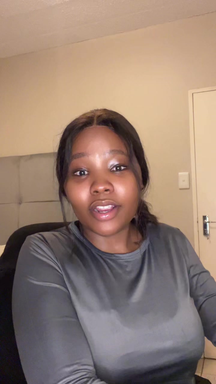 @Emihle Raziya 🇿🇦