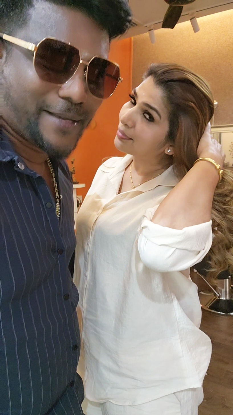 @RadhiiArtistry